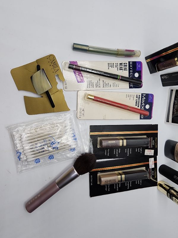 Photo 2 of Miscellaneous Variety Brand Name Cosmetics Including (( Revlon, Elf, Loreal, Itstyle, Vincent Longo, Mally, Maybelline)) Including Discontinued Makeup Products 