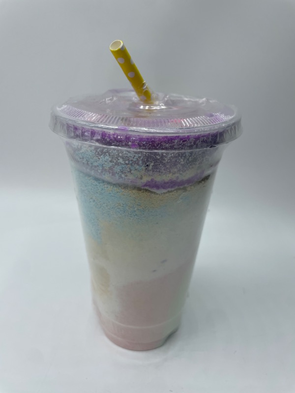 Photo 1 of Lcore Rainbow Bath Bomb Cup New