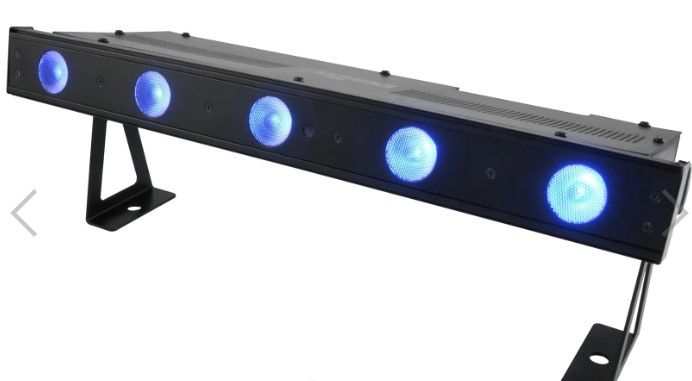 Photo 2 of Complete Set Chauvet DJ Freedom Strip Mini Quad-5 Battery-powered, Wireless, Quad-color LED Bar Lighting Fixture with D-Fi Wireless DMX and IRC Wireless Remote Control Compatibility Includes 4 Strips + Chauvet DJ Freedom Charge S Road Case Discontinued Mo