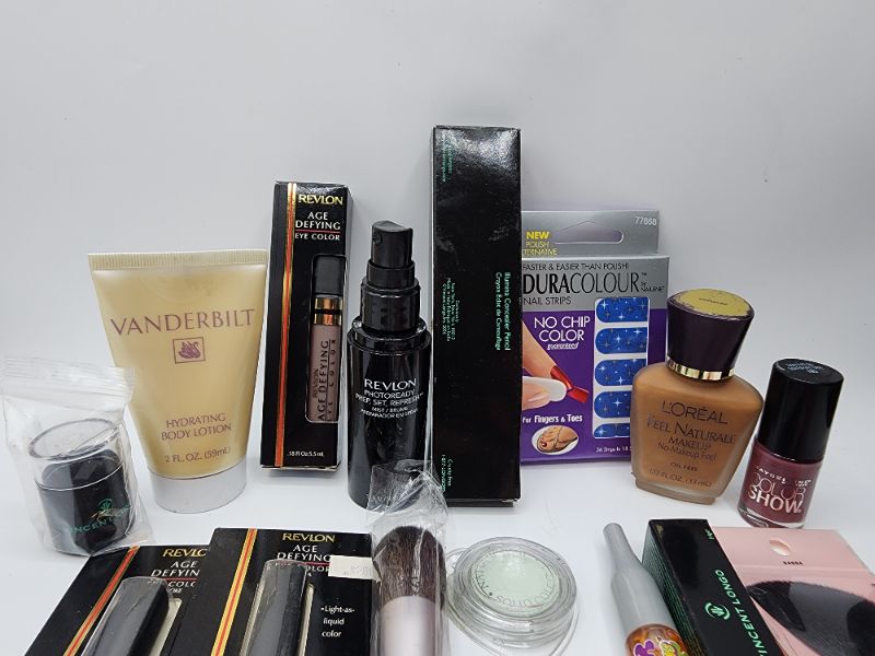 Photo 3 of Miscellaneous Variety Brand Name Cosmetics Including (( Elf, Vincent Longo,  Revlon, Maybelline, Loreal, Mally, Vanderbilt))  Including Discontinued Makeup Products