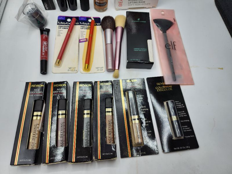 Photo 3 of Miscellaneous Variety Brand Name Cosmetics Including ((Maybelline, Vincent Longo, ItStyle, ChapStick, Revlon, Elf, Mally, Titania)) Including Discontinued Makeup Products