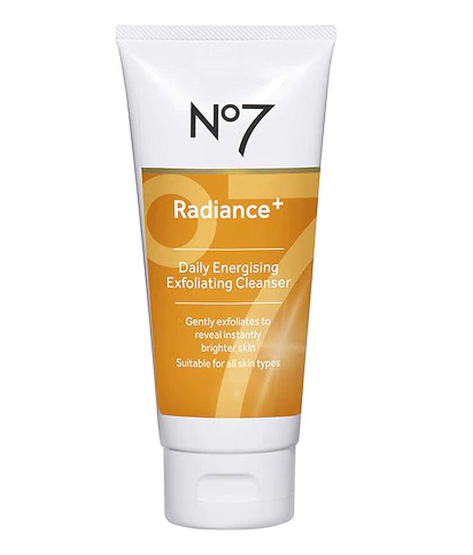 Photo 1 of No7 Radiance+ Daily Energising Exfoliating Cleanser (100ml)