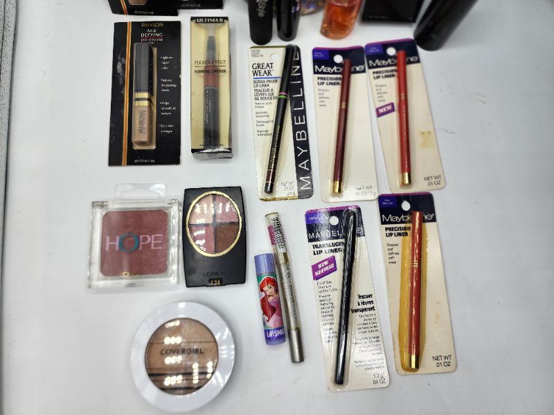 Photo 3 of Miscellaneous Variety Brand Name Cosmetics Including (( Maybelline, Revlon, CoverGirl, Loreal, ItStyle, Ultima II, Vincent Longo, Sally Hansen, Lip Smackers)) Including Discontinued Makeup Products