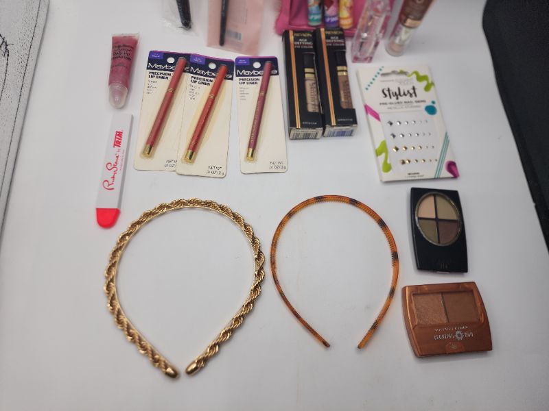 Photo 3 of Miscellaneous Variety Brand Name Cosmetics Including (( Vincent Longo, Elf, Lip Smackers, Revlon, Maybelline))  Including Discontinued Makeup Products