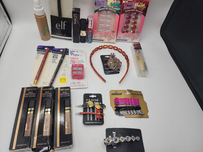 Photo 3 of Miscellaneous Variety Brand Name Cosmetics Including ((  Including Discontinued Makeup Products

