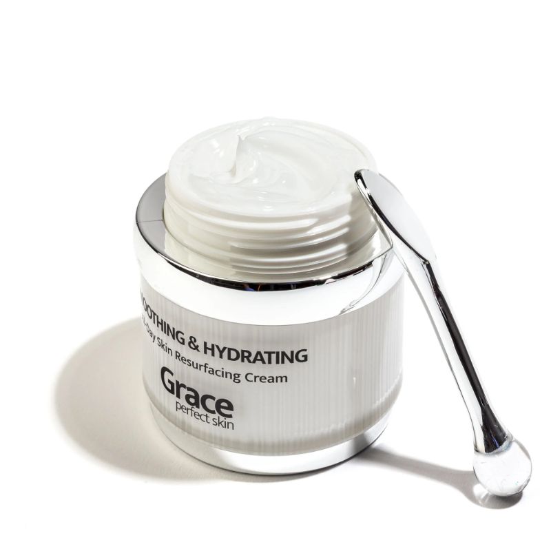 Photo 1 of Smoothing and Hydrating All Day Skin Resurfacing Cream Glossy Supple Skin Includes Aloe Vera Green Tea Grape Seed to Soothe Calm Restore Aging Skin Lock in Essential Moisture New 