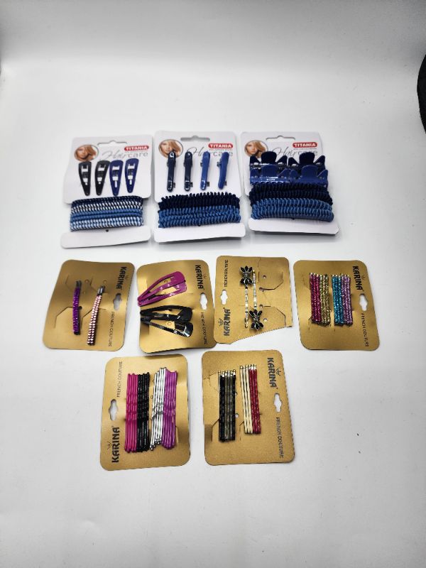 Photo 1 of HAir Accesories Kit 