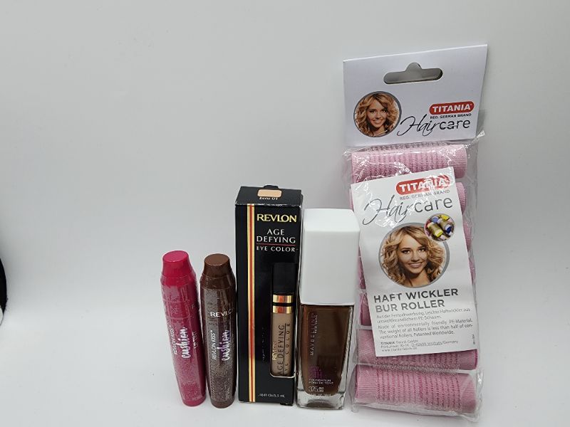 Photo 3 of Miscellaneous Variety Brand Name Cosmetics Including ((Revlon,Maybelline,Tatania,Mally,Fruit Jelly,Lip Lix))  Including Discontinued Makeup Products 