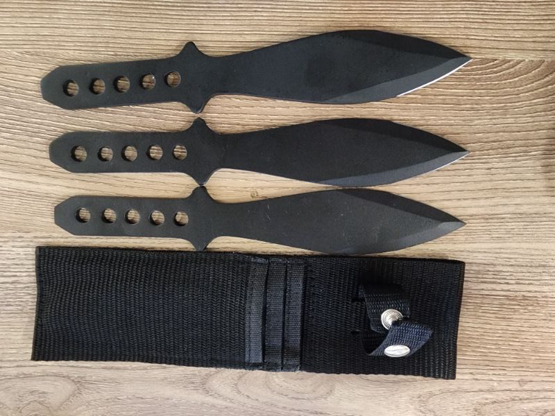 Photo 1 of 8.5" 3pc Black Thrower Knives 4mm 