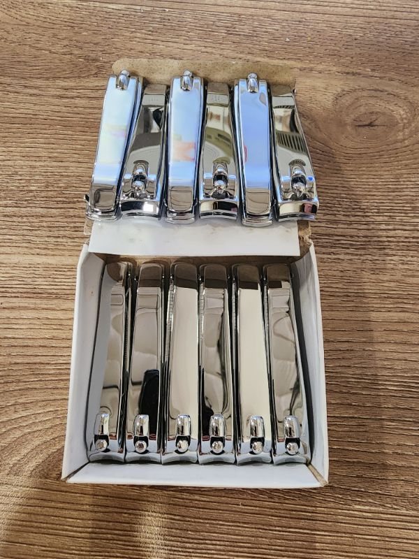 Photo 1 of 3.25" 12 Pack Heavy Nail Clippers 