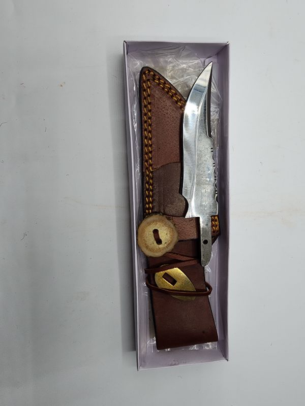 Photo 2 of 6.5" Stainless Skinner Blade with Sheath