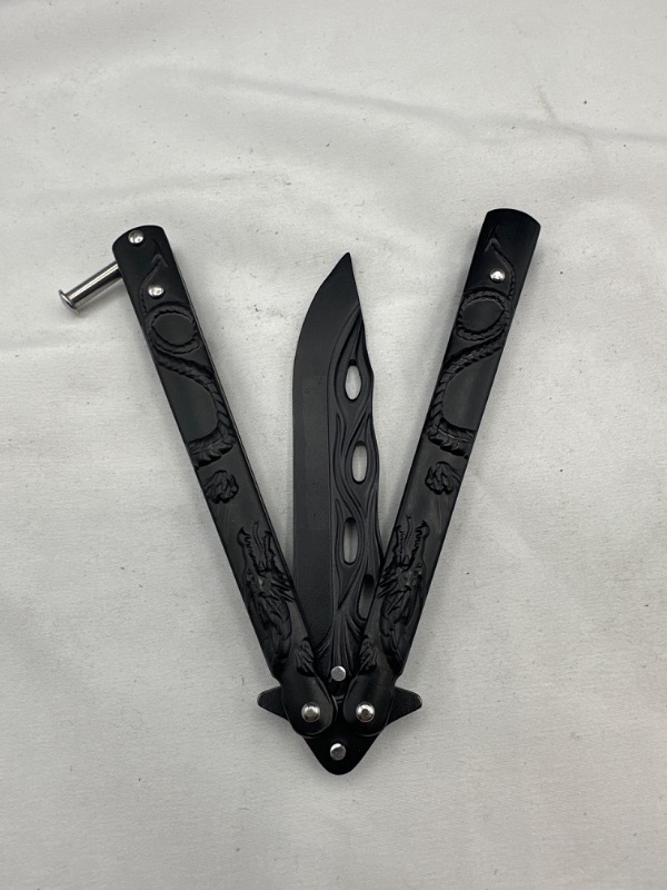 Photo 1 of Dragon Design Samurai Butterfly Knife New