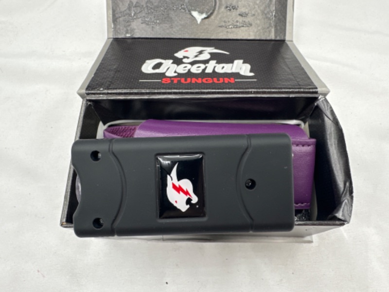 Photo 2 of Max Power Mini Stun Gun USB With Purple Carrier New