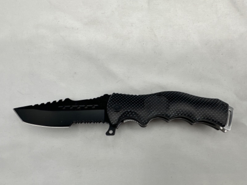 Photo 1 of Black Carbon Fiber Printed Pocket Knife New