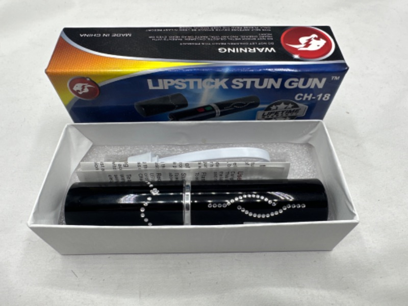 Photo 2 of Black Cheetah 5" Lipstick Stun Gun USB Charging LED Flashlight 