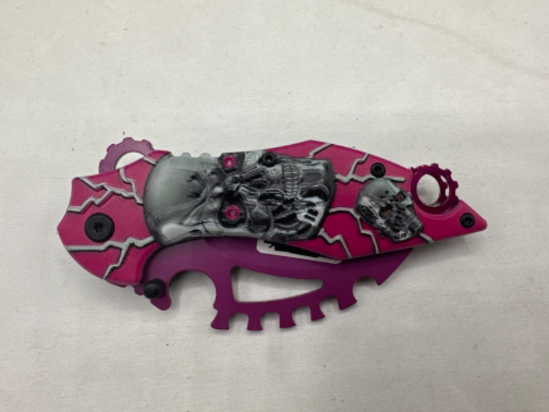 Photo 1 of Pink Skull Designed Pocket Knife With Loop Hook