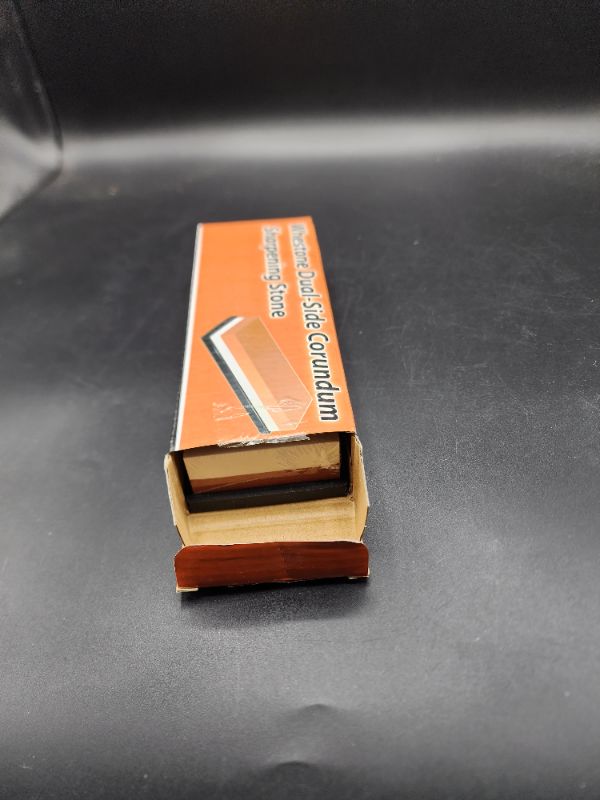 Photo 2 of Sharpening Stone 1000/3000