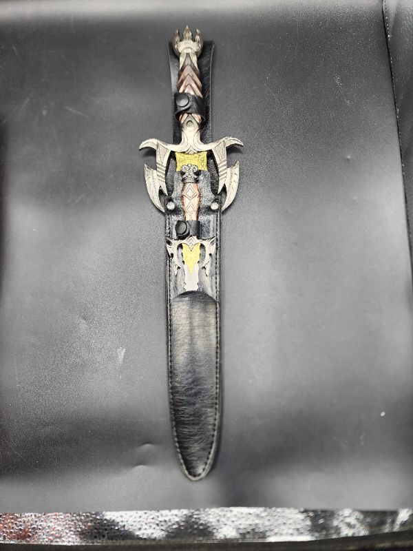 Photo 2 of Fantasy Short Sword and Dagger 