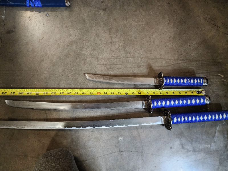 Photo 4 of 3Pcs Japanese Traditional Katana Sword Set Full Tang Handmade Carbon Steel