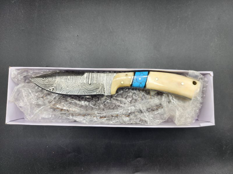 Photo 2 of 8" Turquoise Bone Hunting Damascus Knife 