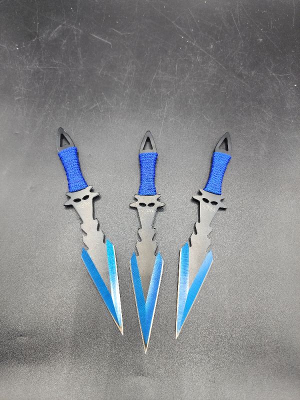 Photo 2 of 3-pc. Dagger Point Throwing Knives - Blue