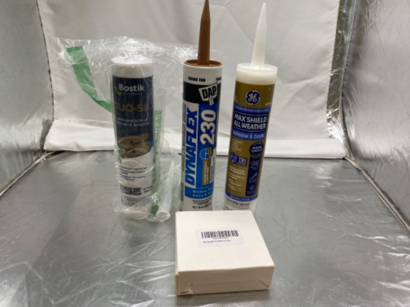 Photo 1 of 3 Pack Caulk and Spackle Kit (No Spackle)