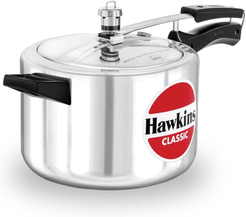 Photo 2 of HAWKINS Classic CL50 5-Liter New Improved Aluminum Pressure Cooker, Small, Silver
