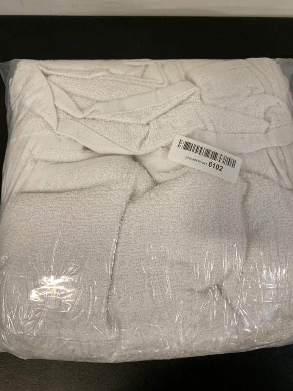 Photo 5 of 12 White Economy Bath Towels Bulk Cotton Blend for Softness-Commercial Grade Easy Care
