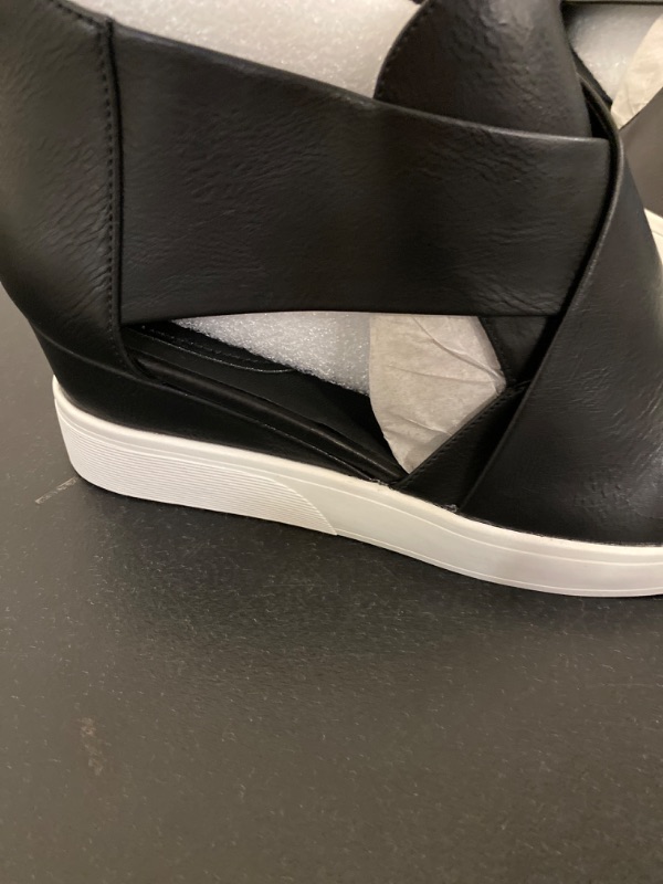 Photo 4 of Womens Black Slip On Criss Cross Cut Out Wedge Heel Sneakers.Size 8 
