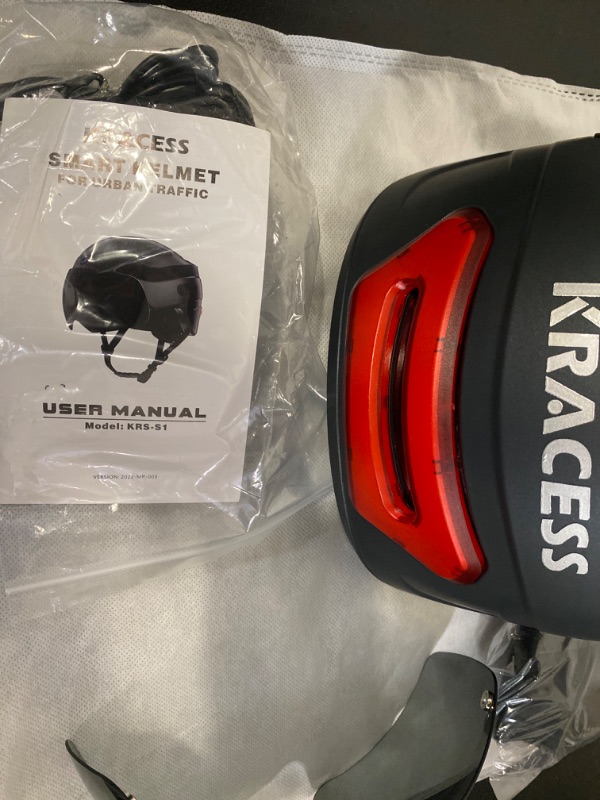 Photo 5 of KRACESS KRS-S1 Bike Helmets for Men Smart Helmets for Adults with 1080P 60 fps Sports Camera Dual Antenna Bluetooth Womens Bike Helmet 22"-24.4"
