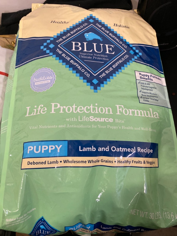 Photo 2 of Blue Buffalo Life Protection Formula Natural Puppy Dry Dog Food, Lamb and Oatmeal 30-lb
