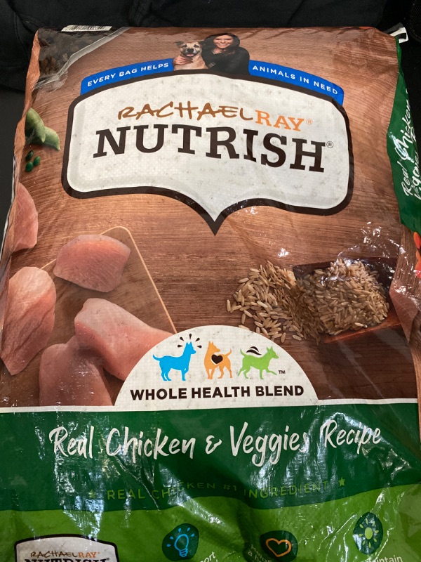 Photo 2 of Rachael Ray Nutrish Premium Natural Dry Dog Food, Real Chicken & Veggies Recipe, 28 Pounds (Packaging May Vary)
