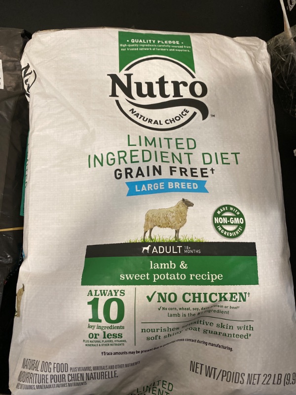 Photo 2 of NUTRO Limited Ingredient Diet Adult Large Breed Dry Dog Food Lamb & Sweet Potato Dog Kibble, 22 lb. Bag
