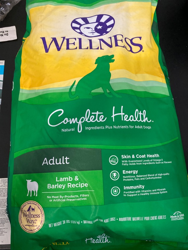 Photo 2 of Wellness Complete Health Dry Dog Food with Grains, Made in USA with Real Meat & Natural Ingredients, All Breeds, Adult Dogs (Lamb & Barley, 30-lb) – With Nutrients for Immune, Skin, & Coat Support

