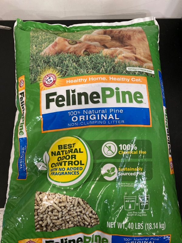 Photo 2 of Feline Pine Non-Clumping Pine Cat Litter - Scented, Low Dust, Natural
