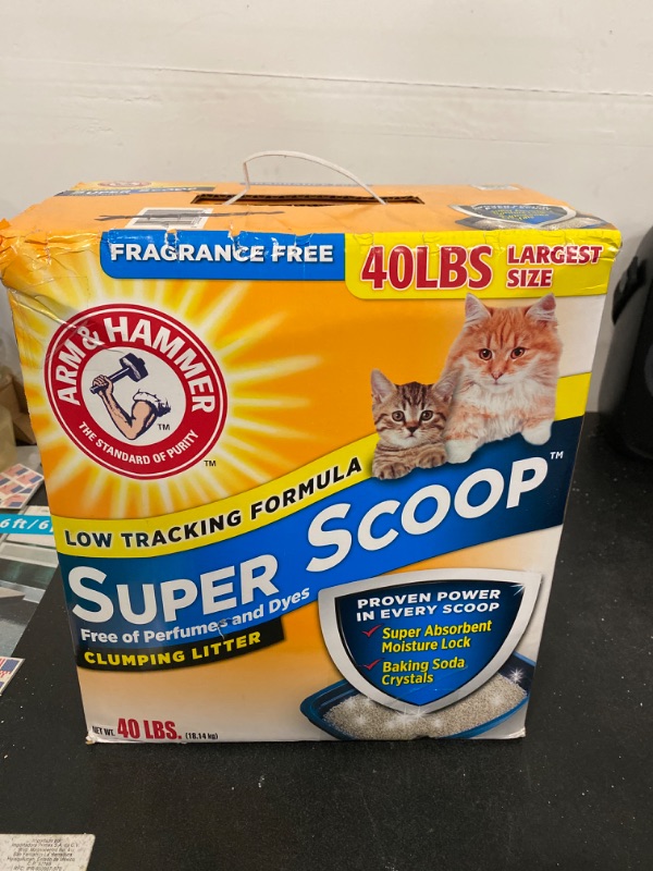 Photo 2 of Arm & Hammer™ Super Scoop Clumping Clay Cat Litter - Unscented 40lb
