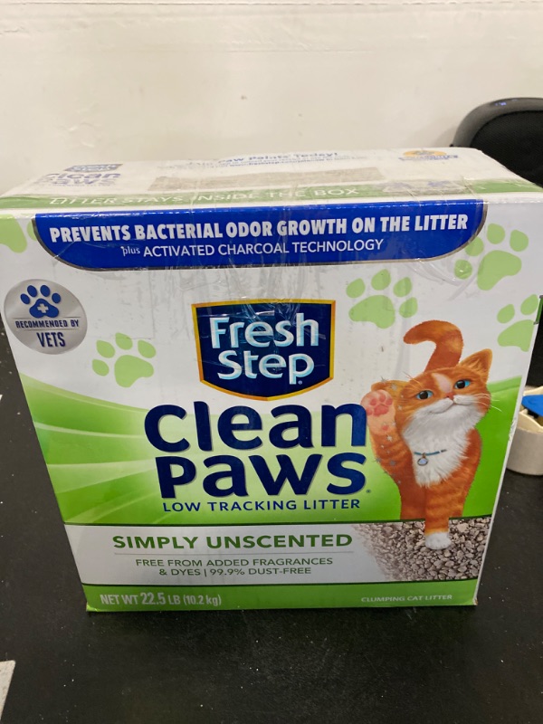 Photo 2 of Fresh Step® Clean Paws Clumping Clay Cat Litter - Unscented, Low Tracking
