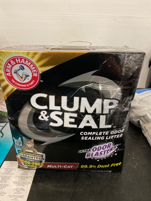 Photo 2 of Arm & Hammer™ Clump & Seal Clumping Multi-Cat Clay Cat Litter - Low Dust
 28lb