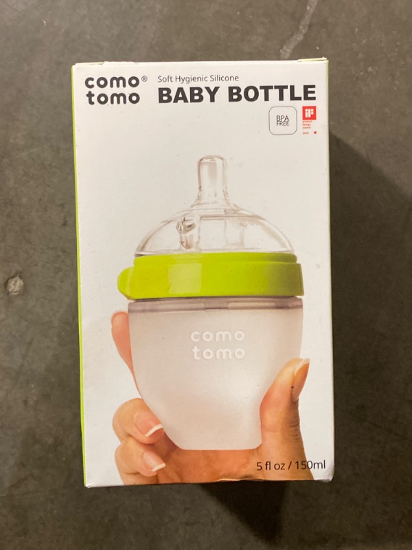 Photo 2 of Comotomo Baby Bottle, Green, 5 oz
