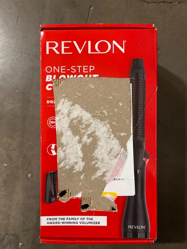 Photo 2 of REVLON One-Step™ Blowout Curls | Dry and Curl in One Step
