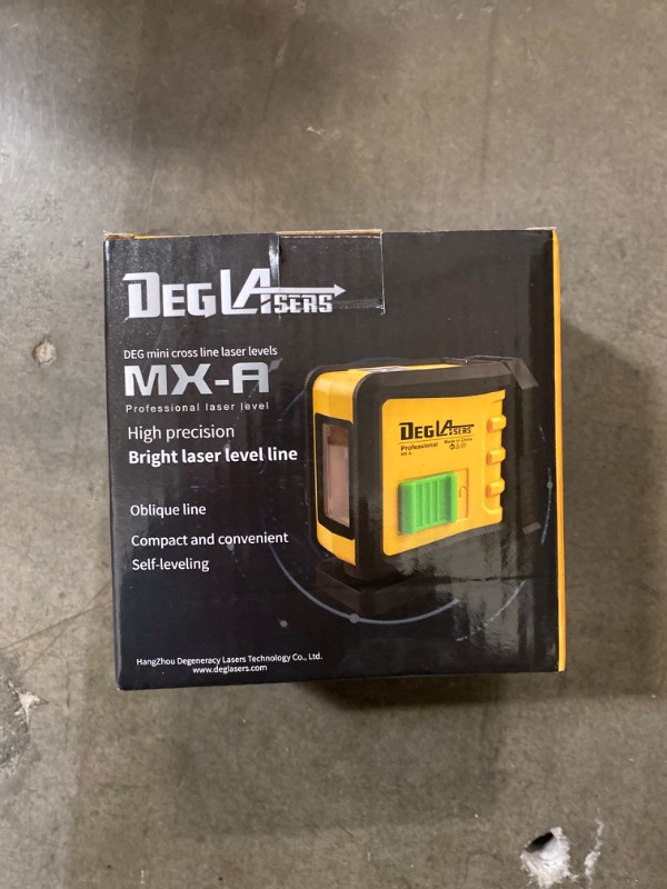 Photo 2 of Self Leveling Laser Level, DEGLASERS 100ft Green Cross Line Laser Level,3 Brightness Adjustment,Manual Self leveling and Pulse Mode,IP54 Waterproof,Battery and Carrying Bag Included
