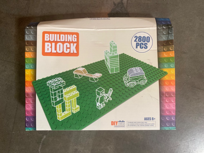 Photo 1 of Building Blocks (2800pc)