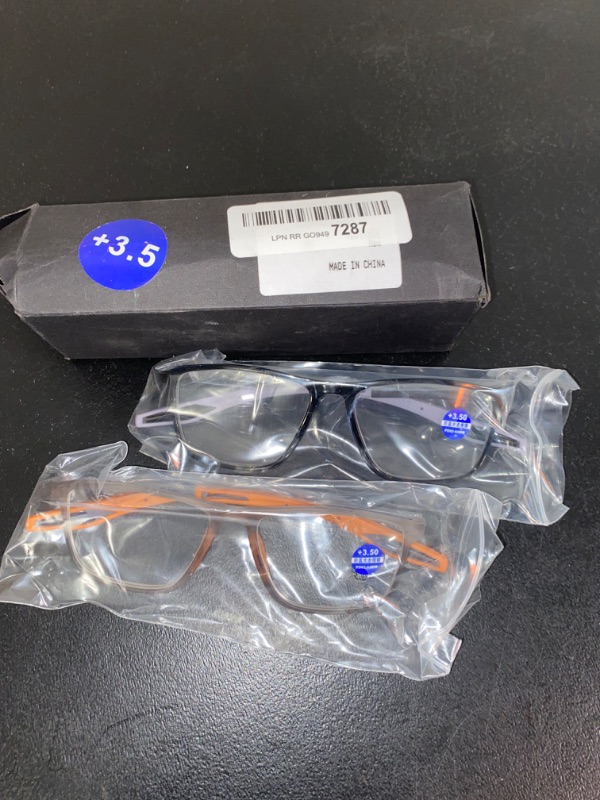 Photo 1 of 2 pairs, n case.. Certainow Reading Glasses, Men's Sports Ultra-Light Anti-Blue Light Presbyopic Glasses. 3.50 