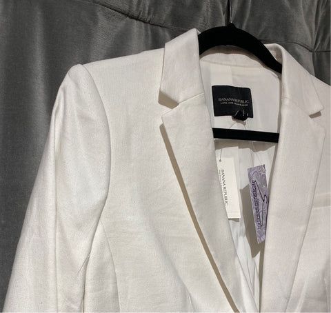 Photo 2 of Twisted tailoring  FAUX wool blend blazer... MED