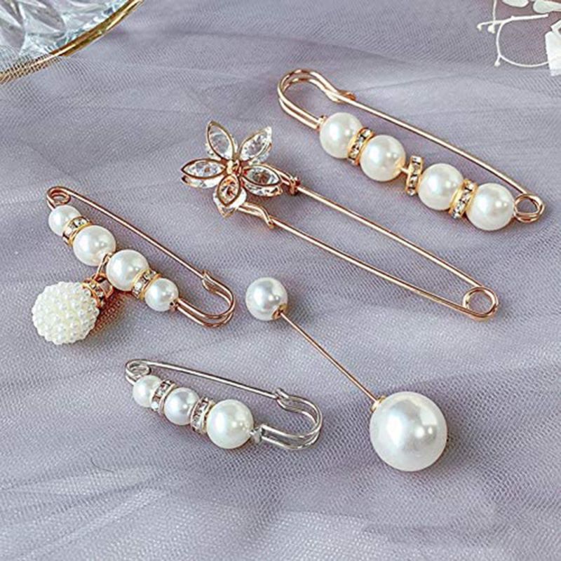 Photo 3 of SPRING PARK 5Pcs Women's Brooch Pin Faux Crystal and Pearl Brooches Waist Clothing Clips,
FACE ROLLER