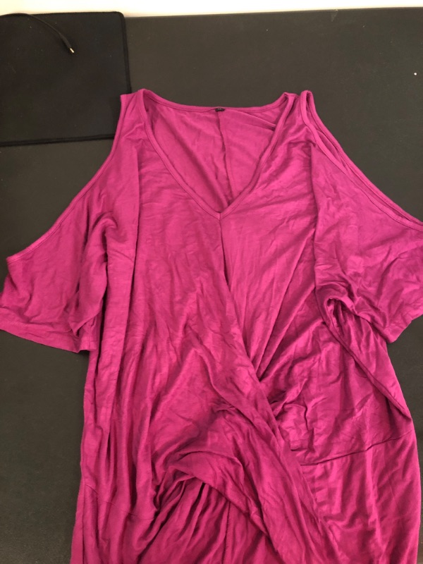 Photo 1 of Summer Cold Cut Out Open Shoulder Tops For Women 2023 Trendy Sexy Casual Short Sleeve V Neck T Shirts Ladies Cute Criss Cross Front Twist Knot Dolman Blouses Magenta Fuchsia Purple XL