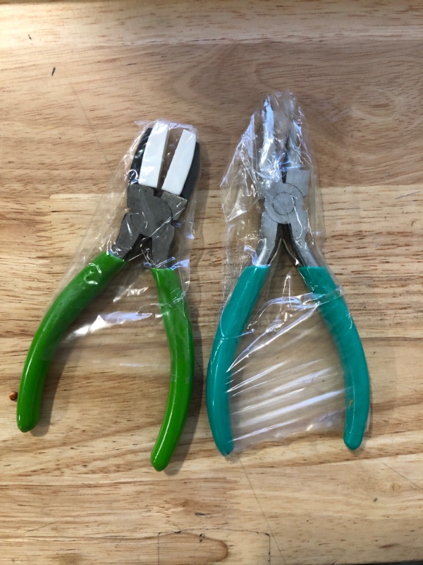 Photo 1 of Pro39;skit 1PK-037S 112mm Plier Hand Tools Beading Pliers Flat Wire Side Cutters Kit Green