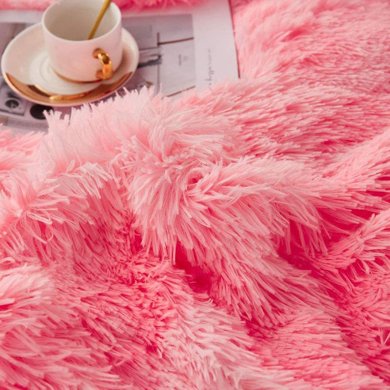 Photo 2 of 





JAUXIO Luxury Abstract Faux Fur Bedding Set Tie Dye Printed Shaggy Duvet Cover with Pillow Shams Soft Crystal Velvet Reverse (Pink, King)
