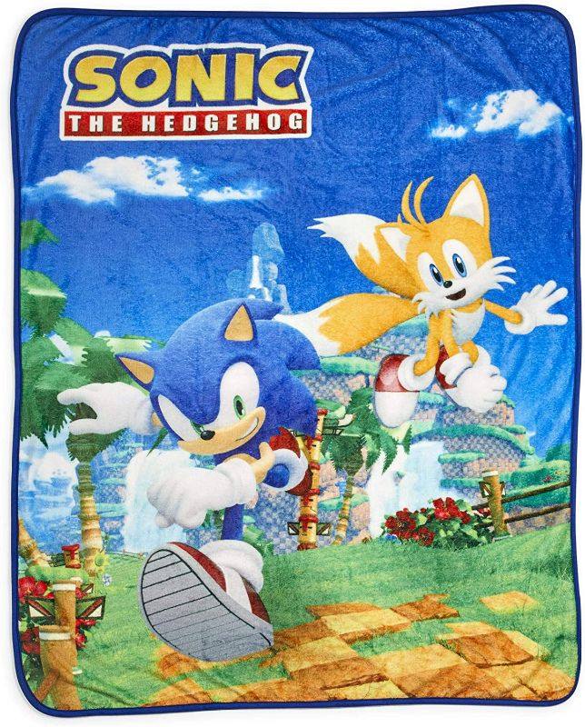 Photo 1 of Sonic The Hedgehog Sonic & Tails Large Fleece Throw Blanket