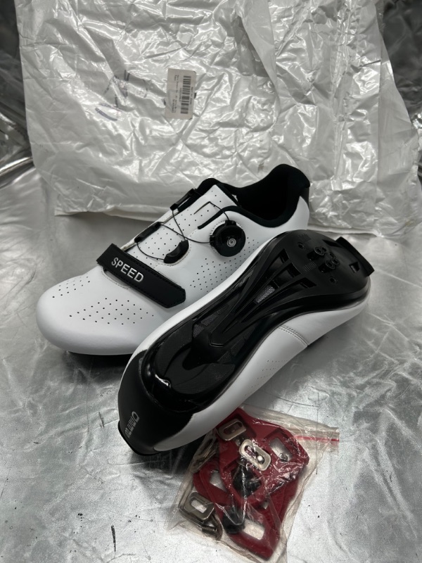 Photo 2 of cycling shoes  outdoor sports speed mountain bike running shoes flat road shoes Black and White Size 43 UK 